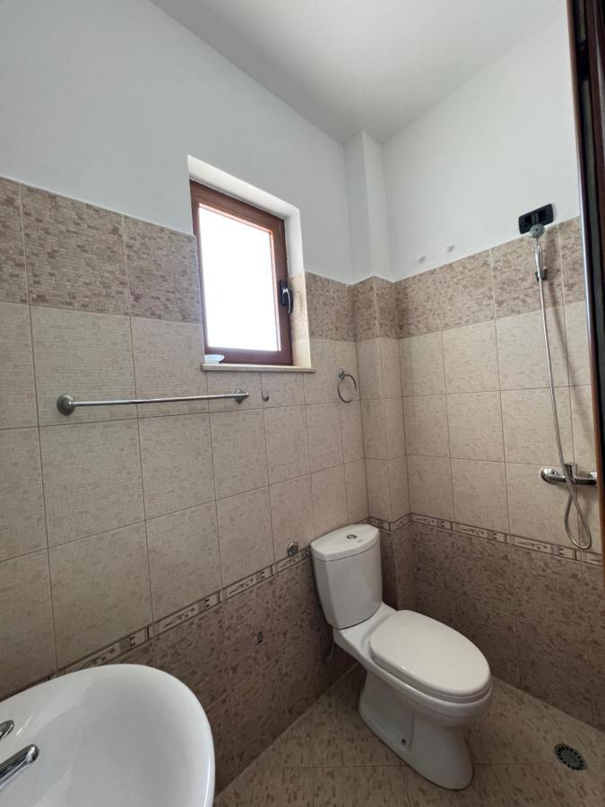 Guest House Il Palazzo Дуррес Екстер'єр фото